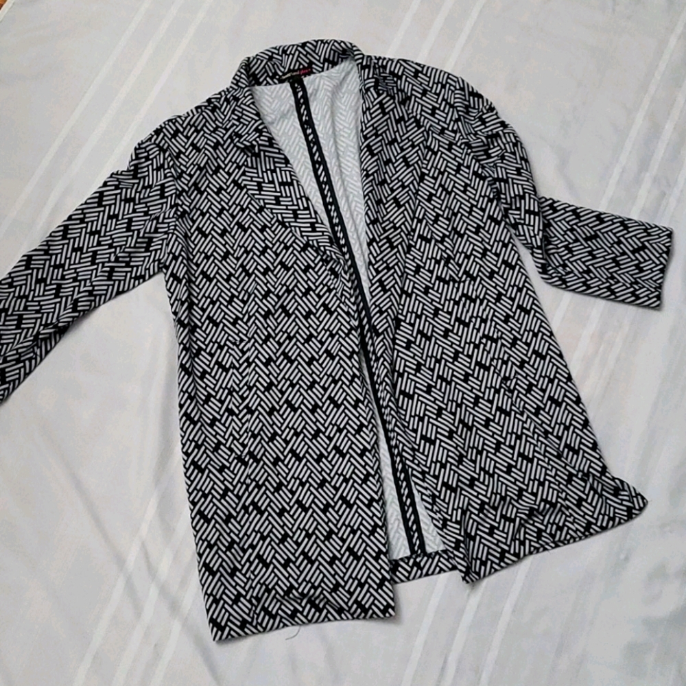 Women's Open Front Blazer